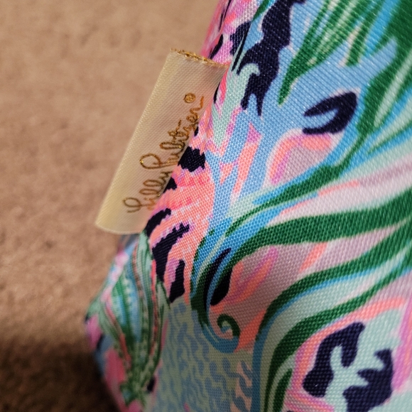 NWT! Lilly Pulitzer insulated wine carrier - Picture 6 of 10